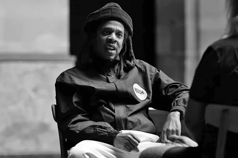 Jay-Z: «Ο πόνος δεν είναι απαραίτητος, αλλά αν τον έχεις χρησιμοποιήσετε τον»