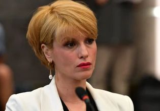 Κουφονικολάκου: Το σκάνδαλο του ΟΠΕΚΕΠΕ, ο «αδωνισμός» της κυβέρνησης και το ντροπιαστικό μοτίβο διασπάθισης δημοσίου χρήματος