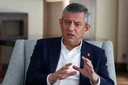 Τουρκία: Αναδιαμορφώνεται το πολιτικό σκηνικό – Ο Οζγκιούρ Οζέλ ιδρύει νέο κόμμα