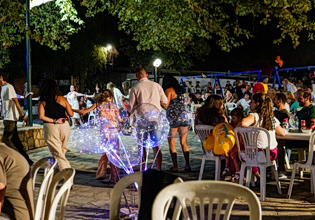 Βουλευτές σε περιοδεία, το Μαξίμου σε αγωνία
