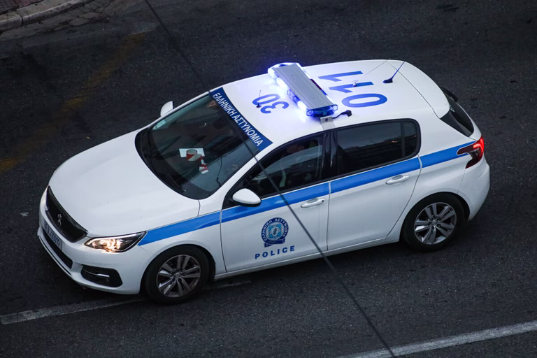 Ηράκλειο: «Του έβαλε μαξιλάρι στο πρόσωπο και προσπάθησε να τον πνίξει» – Σοκάρει στο in η μητέρα του 8χρονου