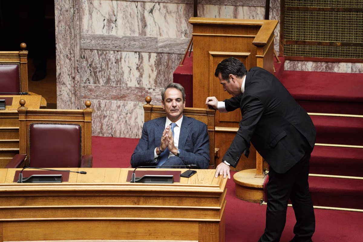 Ο Θάνος Πλεύρης δεν άλλαξε ποτέ: από τους «νεκρούς στα σύνορα» στο «θα σας ξεσκίσουμε»