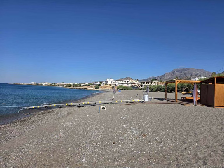 Ο Δήμος Ιεράπετρας ενισχύει την προσβασιμότητα στις παραλίες