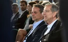 The Expla-in Project | Η αμήχανη γραμμή άμυνας του Μαξίμου απέναντι στον Σαμαρά