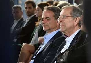 The Expla-in Project | Η αμήχανη γραμμή άμυνας του Μαξίμου απέναντι στον Σαμαρά