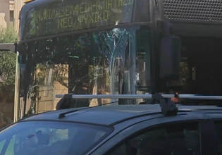 Βίντεο-ντοκουμέντο από τη στιγμή της σύγκρουσης του λεωφορείου με το τρόλεϊ στην Πανεπιστημίου