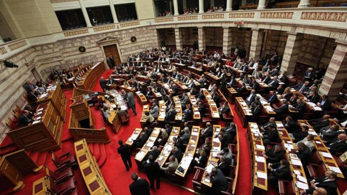 Κάποιοι επιμένουν για πρόωρες εκλογές, της συγκάλυψης το ανάγνωσμα στις υποκλοπές
