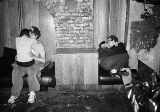 Ruvan Wijesooriya & Nick Zinner: Η underground σκηνή της Νέας Υόρκης παίρνει σάρκα και οστά στην Αθήνα