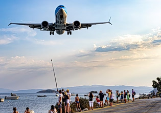 Greece to Launch Nationwide Sat-Based Flight Navigation Upgrade