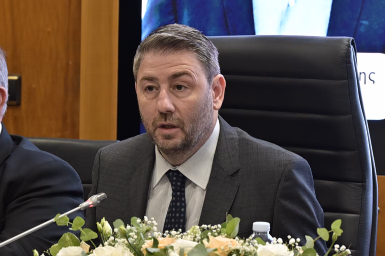 ΠΑΣΟΚ: «Με τους συνταξιούχους ΜΑΖΙ στο προσκήνιο» - Στην Τεχνόπολη ο Νίκος Ανδρουλάκης