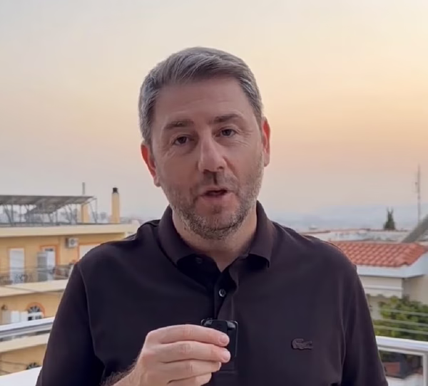 Ανδρουλάκης: Αυτά θα πω στον γιο μου όταν δώσει πανελλαδικές – «Τα καλύτερα είναι μπροστά»