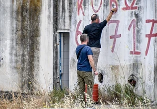 Άργος: Με δύο τραύματα στο κεφάλι ο 20χρονος – 13 κάλυκες βρέθηκαν στο σημείο που κατέληξε η καταδίωξη