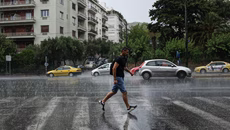 Άστατος ο καιρός την Παρασκευή – Καταιγίδες στην Αττική