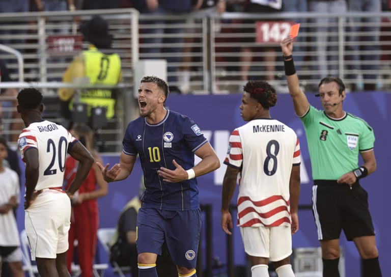 Η FIFA έβγαλε ανακοίνωση 900 λέξεων για το σκάνδαλο Μπαλογκάν, χωρίς να εξηγεί τίποτα...