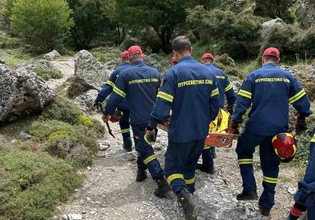 Κόνιτσα: Επιχείρηση διάσωσης 53χρονης από το μονοπάτι Αώου