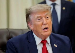 Ιράν: «Είναι πιθανή μια συμφωνία», λέει ο Τραμπ, παρά τους βομβαρδισμούς