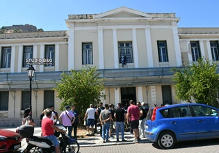 Άργος: «Δεν είχαμε πρόθεση να σκοτώσουμε τον 20χρονο» – Τι ισχυρίστηκαν στις απολογίες τους οι δύο αστυνομικοί