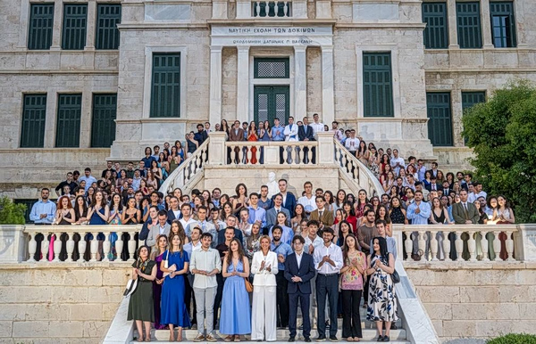Ένωση Ελλήνων Εφοπλιστών: Χορήγησε 365 υποτροφίες για το ακαδημαϊκό έτος 2026-2027