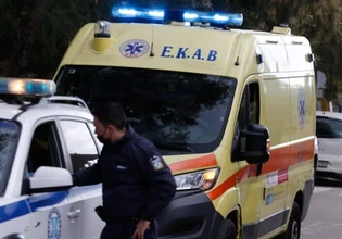 Τροχαίο με την εμπλοκή λεωφορείου και δύο ΙΧ στον Πειραιά – Δύο τραυματίες