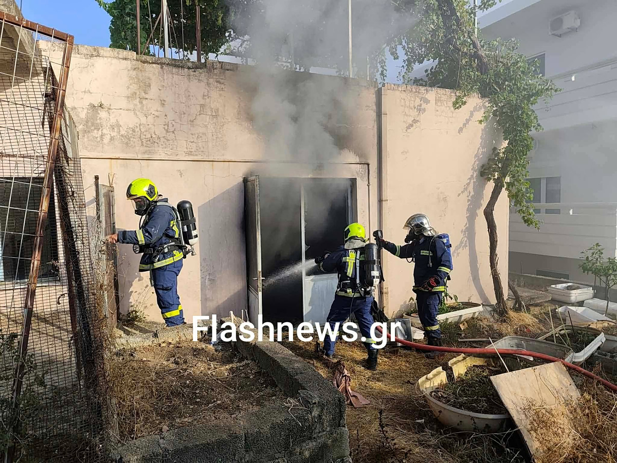 Εκρήξεις και φωτιά σε εργαστήριο στα Χανιά – Ένας σοβαρά τραυματίας με εγκαύματα