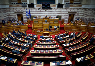 Σε εξέλιξη η συνεδρίαση στην Επιτροπή Θεσμών για τις υποκλοπές – Να κληθούν Ντίλιαν, Δημητριάδης ζητά η αντιπολίτευση