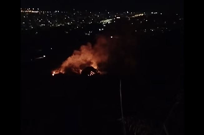 Πάτρα: Φωτιά στο Πεδίο Βολής στην Αρόη
