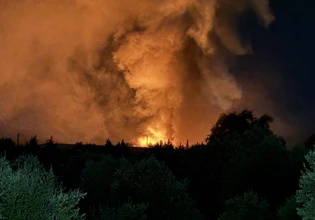 Φωτιά σε εργοστάσιο στο Παναιτώλιο Αιτωλοακαρνανίας