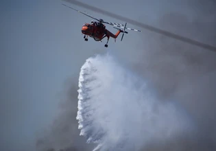 Ηράκλειο: Φωτιά ξέσπασε σε αγροτοδασική έκταση στην περιοχή Ίνι