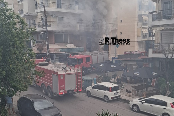 Θεσσαλονίκη: Φωτιά σε φαρμακείο στον Εύοσμο