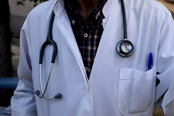 Ένοχος ο γιατρός για τον θάνατο της 14χρονης Γεωργίας μετά από επέμβαση γαστρικού δακτυλίου