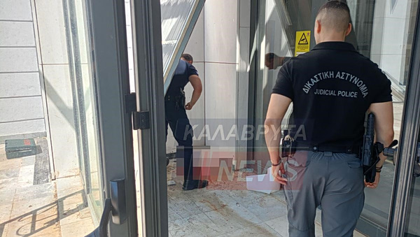 Καλάβρυτα: Εργατικό ατύχημα στο Δικαστικό Μέγαρο – Στο νοσοκομείο σοβαρά τραυματισμένος 45χρονος