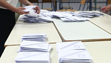 Δημοσκόπηση: «Πατάει γκάζι» η ΕΛΑΣ και μειώνει την απόσταση από τη ΝΔ – Οι πρόωρες εκλογές «κερδίζουν»