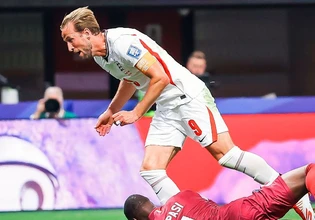 Η Αγγλία ισοφαρίζει σε 1-1 με κεφαλιά του Κέιν (vids)