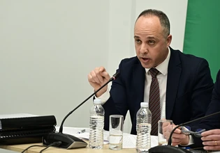 Υποκλοπές: Για «υπόθαλψη» του θύτη Ντίλιαν κατηγορεί ο Ζ. Κεσσές τον Μάκη Βορίδη – «Μαύρη κοινοβουλευτική σελίδα»