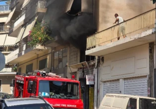 Φωτιά σε συνεργείο αυτοκινήτων στο Νέο Κόσμο