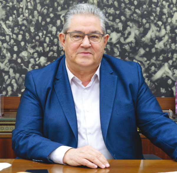 Κουτσούμπας στο Tik Tok: Το μέλλον δε γράφεται στις βάσεις, γράφεται όταν αρνείσαι τους «κόφτες» στα όνειρά σου