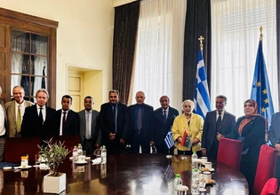 Τρίτος γύρος συνομιλιών Ελλάδας – Λιβύης για θαλάσσιες ζώνες απέναντι στο τουρκολιβυκό μνημόνιο
