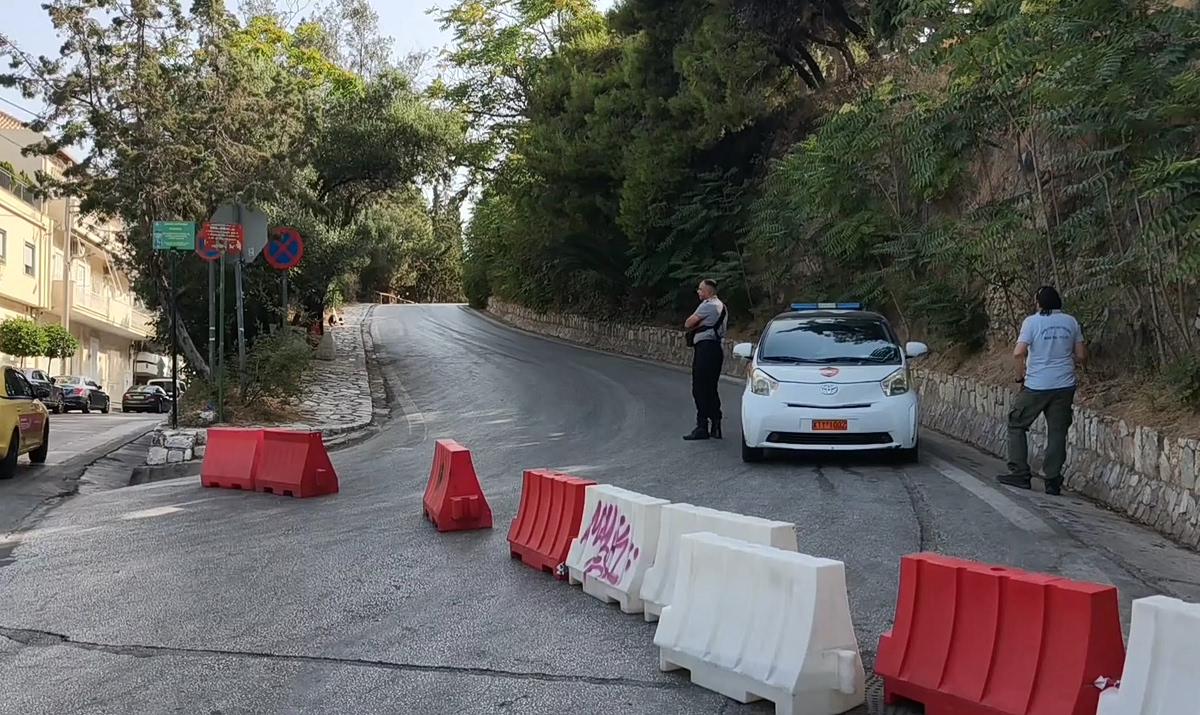 Λυκαβηττός: Απαγορεύεται η είσοδος στον λόφο στο πλαίσιο των έκτακτων μέτρων για τον κίνδυνο πυρκαγιάς