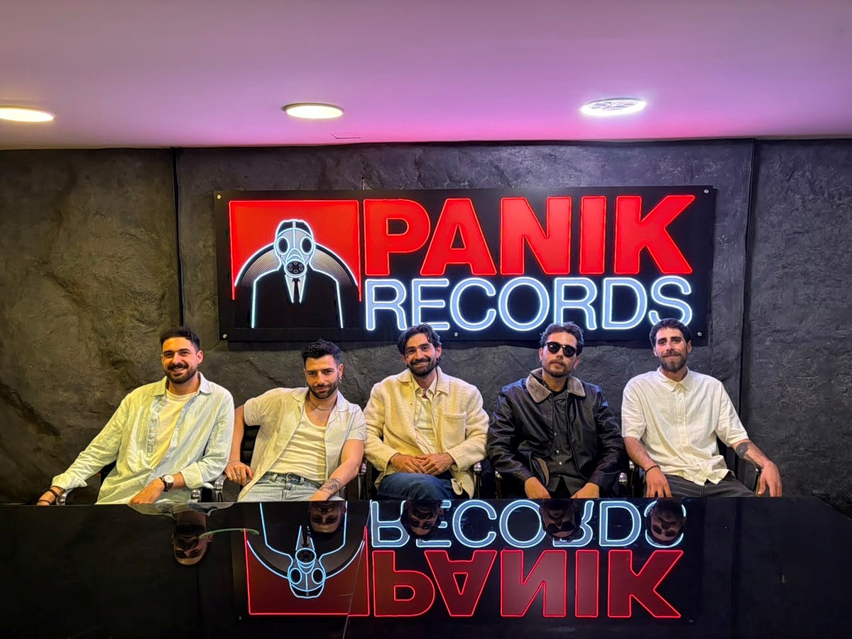 Οι Majovoli, το ξεχωριστό και viral συγκρότημα, στην Panik Records!