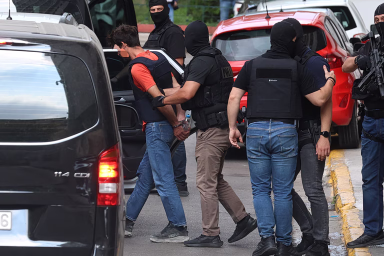 Μαρφίν: «Ανορθόδοξη η δίωξη, εξυπηρετεί πολιτική σκοπιμότητα» - Τι λέει η δικηγόρος των συλληφθέντων
