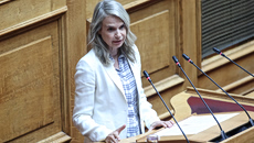 Μιλένα Αποστολάκη για εξωδικαστικό: Η κυβέρνηση δεν απαντά στο πραγματικό πρόβλημα