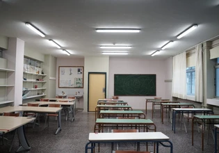ΠΑΣΟΚ: Το Υπουργείο Παιδείας εξέθεσε τη χώρα – Η ΕΕ μας παραπέμπει στο ΔΕΕ για διακρίσεις εις βάρος των αναπληρωτών