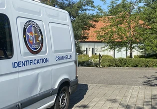Γαλλία: Διάρρηξη στο μουσείο Λαλίκ – Εκλεψαν κοσμήματα «μερικών εκατομμυρίων» ευρώ