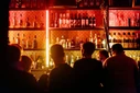 Τέσσερις ανήλικοι εντοπίστηκαν σε νυχτερινό κέντρο να καταναλώνουν αλκοόλ παρά τις απαγορεύσεις – Συνελήφθη 51χρονος