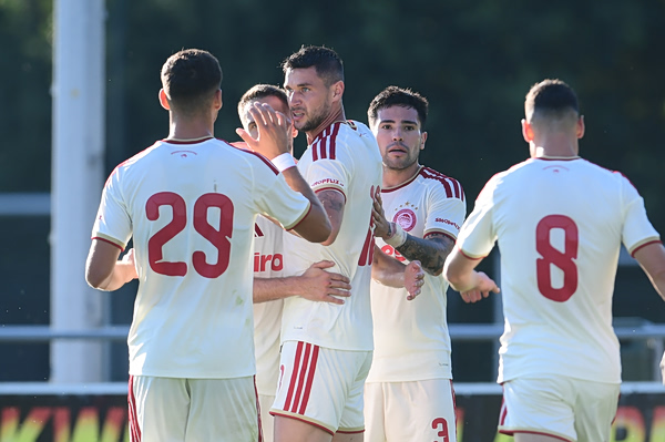 ‘Ετσι έκανε ο Ολυμπιακός την ανατροπή κόντρα στη Ρακόφ – Δείτε τα δυο γκολ (vids)