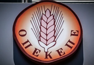 ΟΠΕΚΕΠΕ: «Πρόκληση για την ελληνική κοινωνία» το σκάνδαλο, λέει η αντιπολίτευση