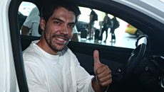 Οι πρώτες δηλώσεις του Ορτέγκα που ήρθε στην Αθήνα – «Πάντα πρωταθλητές με τον Ολυμπιακό» (pics+vids)