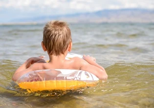 Συναγερμός στην Κρήτη: 8χρονος παρασύρθηκε με σωσίβιο και διασώθηκε από τον «Φοίνικα»