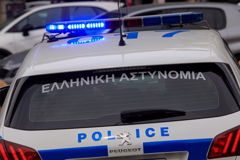 Κρήτη: Ένας 58χρονος πήγε να πνίξει με μαξιλάρι 8χρονο επειδή τον ενόχλησαν οι φωνές του