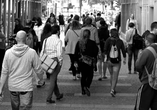 Οι καταρτισμένοι εργαζόμενοι εγκαταλείπουν τη Γερμανία – Αναζητούν καλύτερο εισόδημα και ποιότητα ζωής